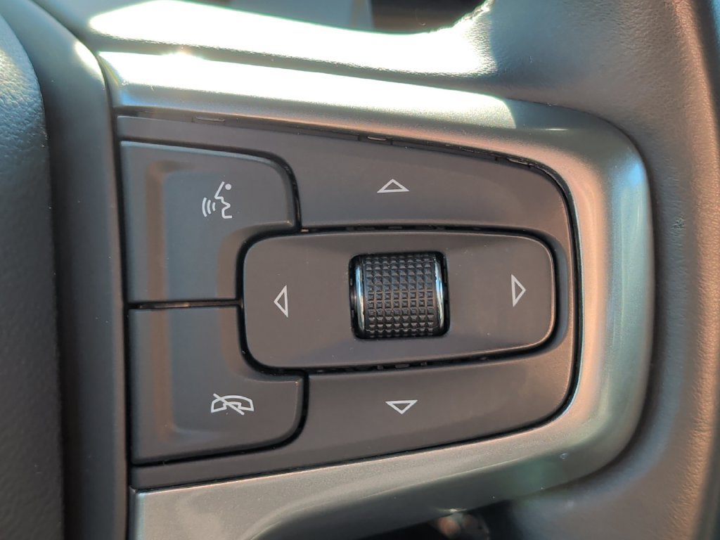 Used 2024 Chevrolet Silverado 1500 RST w/ Z71 Off-Road Package AWD/4WD image 13