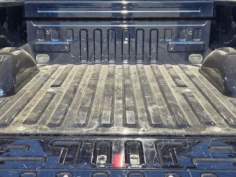 Used 2023 Ford F150 Lariat image 34