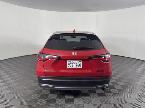Certified 2023 Honda HR-V Sport image 5
