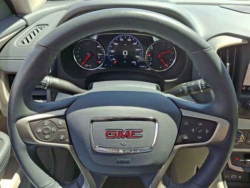 Used 2023 GMC Terrain Denali w/ Denali Premium Package AWD/4WD image 20