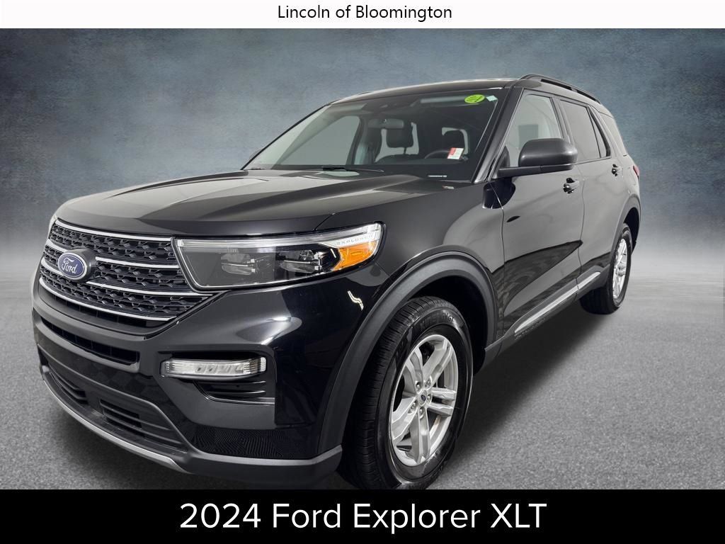 Used 2024 Ford Explorer XLT w/ Equipment Group 202A AWD/4WD 360° Tour