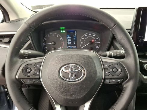 Certified 2023 Toyota Corolla Cross LE AWD/4WD image 8