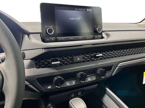 New 2025 Honda Accord SE image 19