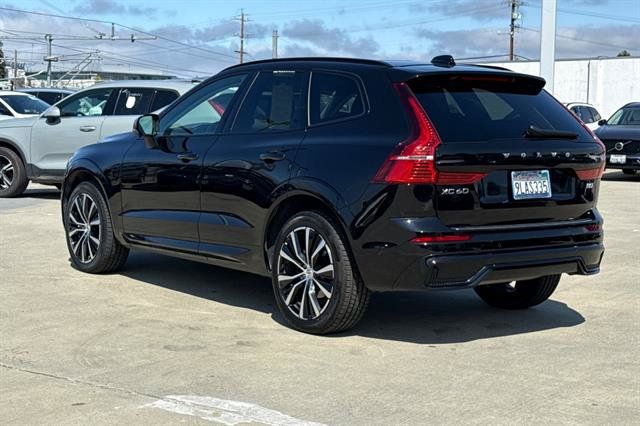 Certified 2024 Volvo XC60 B5 Plus w/ Protection Package Premier AWD/4WD image 5