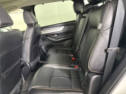 Used 2024 MAZDA CX-90 3.3 Turbo w/ Preferred Plus image 21