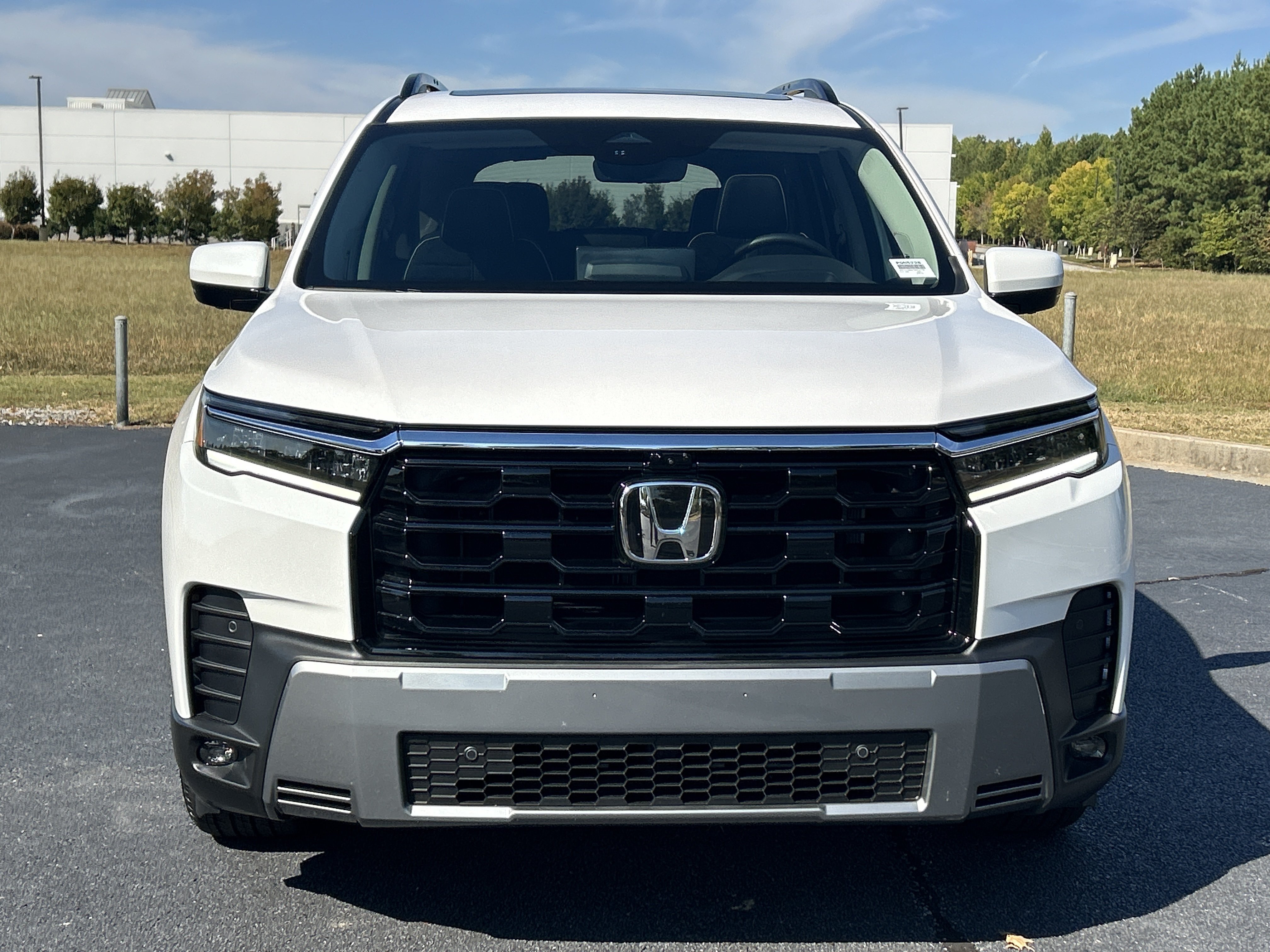 Used 2026 Honda Pilot Elite image 3