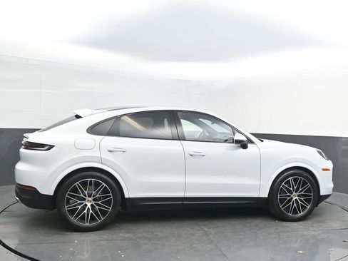 New 2026 Porsche Cayenne Coupe image 10