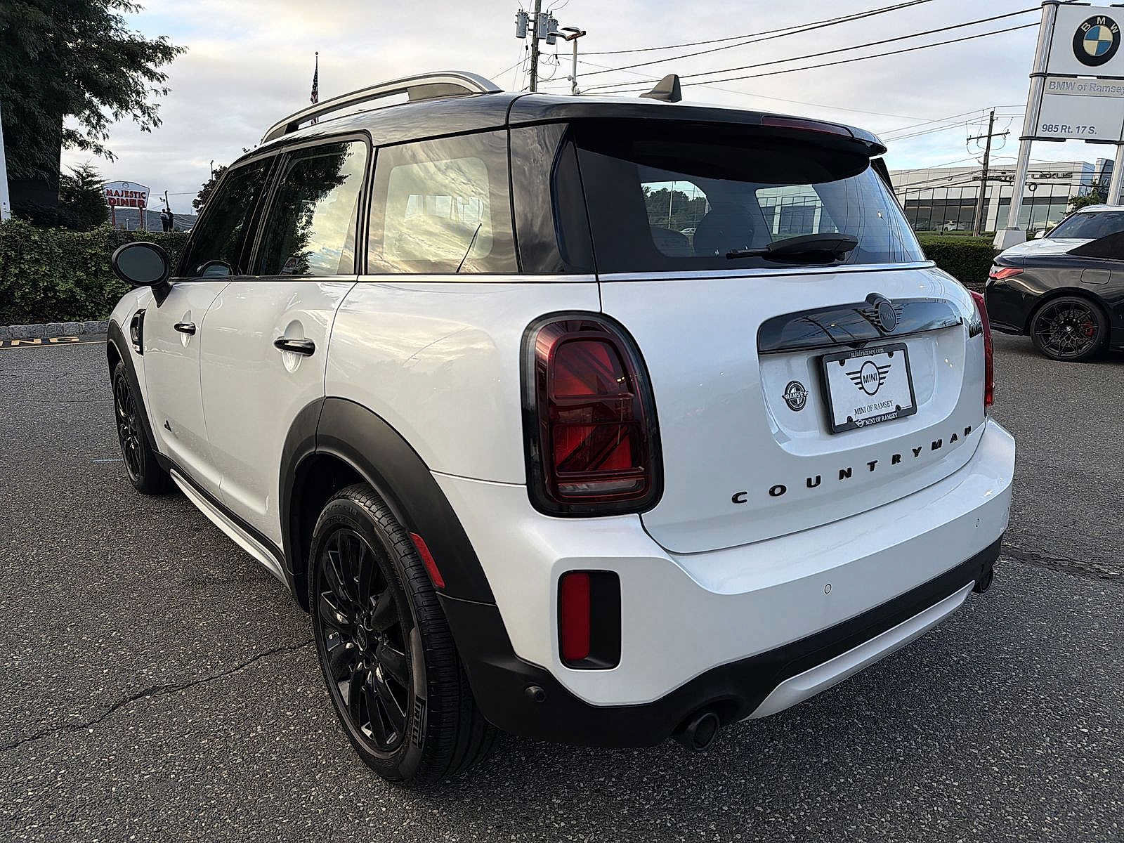 Used 2024 MINI Cooper Countryman S w/ Premium Package AWD/4WD image 12