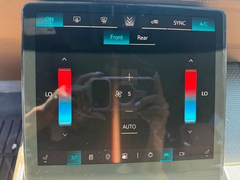 Certified 2026 Cadillac Escalade ESV Luxury w/ Touring Package AWD/4WD image 23