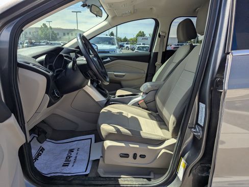 Used 2014 Ford Escape SE w/ Equipment Group 201A AWD/4WD image 12