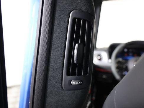 Used 2025 Mercedes-Benz G 63 AMG 4MATIC image 52