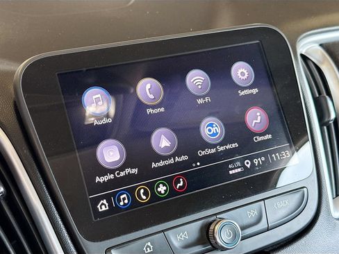 Used 2024 Chevrolet Malibu LT FWD image 13