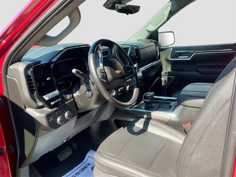 Used 2023 Chevrolet Silverado 1500 LTZ w/ Technology Package image 9