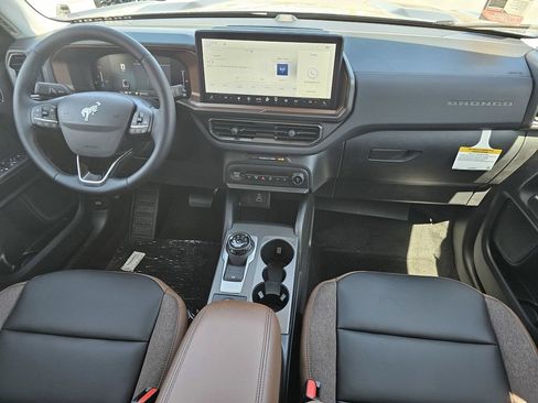 New 2026 Ford Bronco Sport Outer Banks AWD/4WD image 16