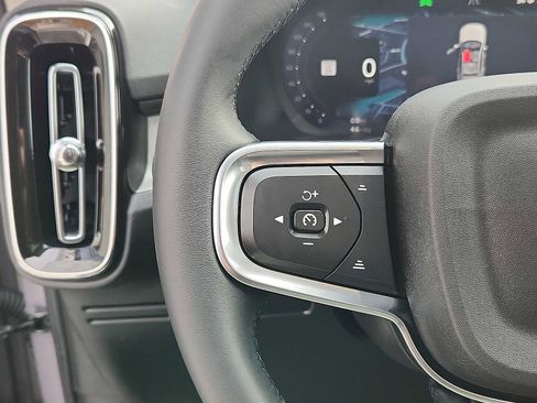 Used 2026 Volvo XC40 B5 Ultra image 20