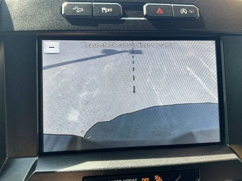 Used 2019 Ford F150 XLT w/ Equipment Group 302A Luxury AWD/4WD image 25