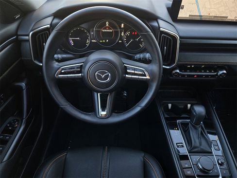 Certified 2025 MAZDA CX-50 2.5 Hybrid w/ Premium Plus Pkg image 15