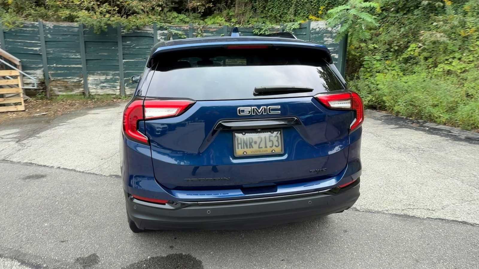 Certified 2022 GMC Terrain SLE w/ Driver Convenience Package AWD/4WD image 8