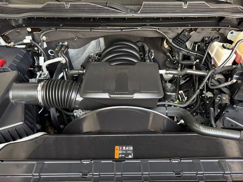 Used 2024 Chevrolet Silverado 2500 Custom w/ Custom Value Package AWD/4WD image 34