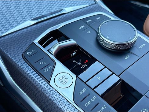 New 2026 BMW 330i Sedan image 30