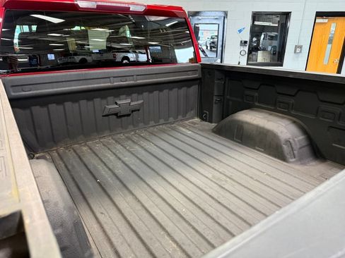 Used 2021 Chevrolet Silverado 1500 RST w/ Bed Protection Package AWD/4WD image 21