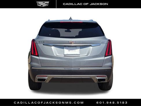 Certified 2025 Cadillac XT5 Premium Luxury FWD image 5