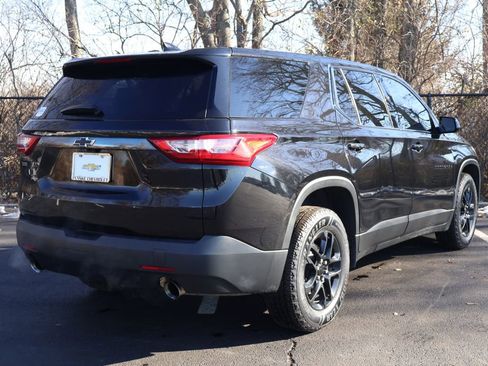 Used 2021 Chevrolet Traverse LS w/ LPO, Blackout Package image 8
