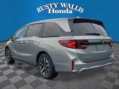 New 2026 Honda Odyssey EX-L image 4