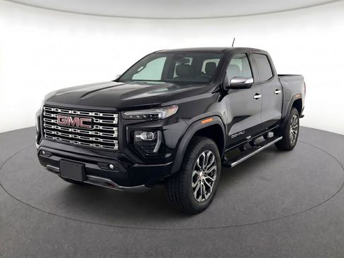 Used 2023 GMC Canyon Denali AWD/4WD image 3