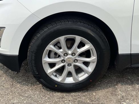 Used 2021 Chevrolet Equinox LS w/ LS Convenience Package FWD image 26