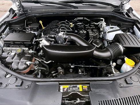 Used 2023 Dodge Durango GT image 10