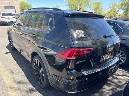 Used 2021 Volkswagen Tiguan SE R-Line FWD image 3