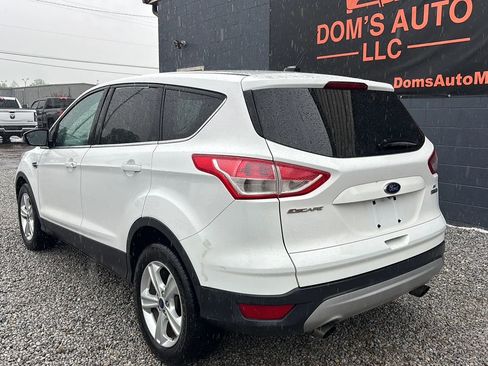 Used 2014 Ford Escape SE FWD image 3