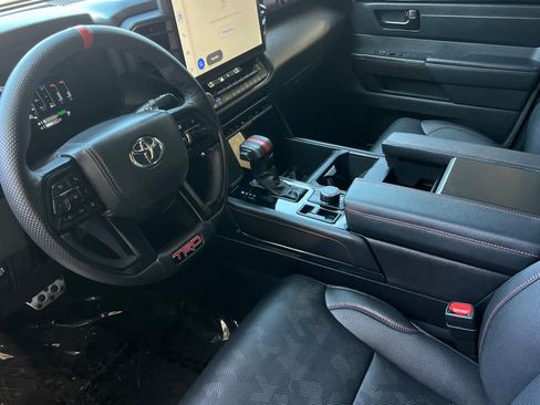 Used 2025 Toyota Tundra TRD Pro AWD/4WD image 12