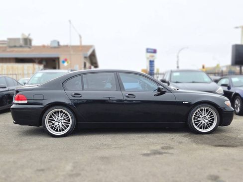 Used 2005 BMW 745Li RWD image 8