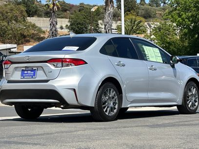 Used 2022 Toyota Corolla LE w/ LE Convenience Package