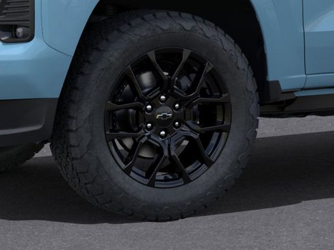 New 2025 Chevrolet Colorado Z71 image 9