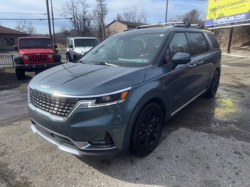 Used 2022 Kia Carnival SX image 1