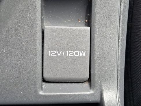 Used 2024 Subaru Crosstrek 2.0i Premium AWD/4WD image 34