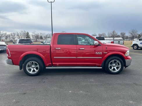 Used 2018 RAM 1500 Laramie w/ Convenience Group AWD/4WD image 7