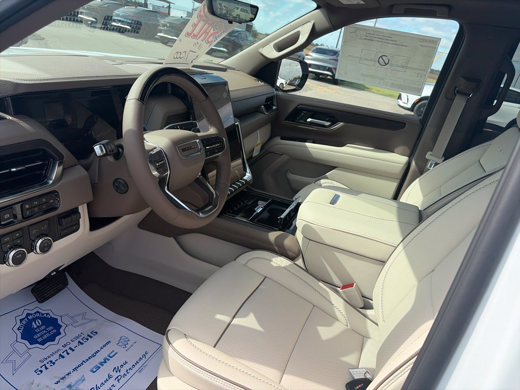 New 2026 GMC Yukon Denali w/ Advanced Technology Package AWD/4WD image 17