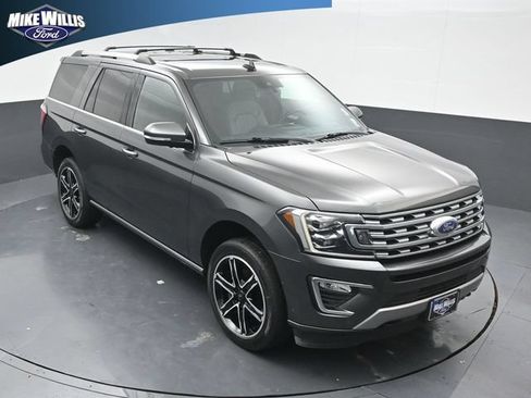 Used 2020 Ford Expedition Limited w/ Texas Edition Package AWD/4WD image 9