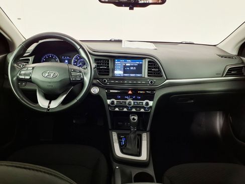 Used 2020 Hyundai Elantra Value Edition w/ Cargo Package (C1) FWD image 14