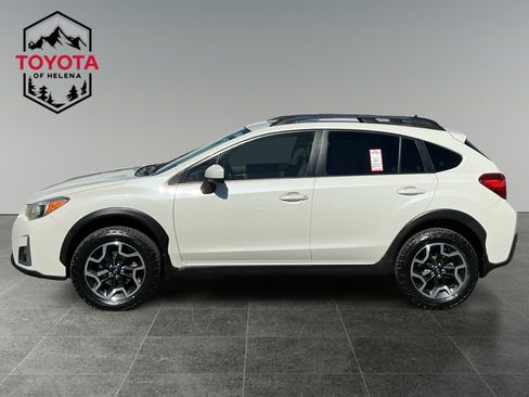 Used 2017 Subaru Crosstrek 2.0i Premium w/ Moonroof Package AWD/4WD image 2