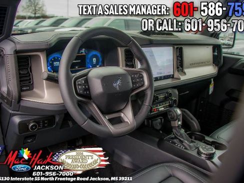 New 2026 Ford Bronco Outer Banks w/ Sasquatch Package image 8