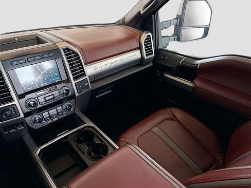 Used 2019 Ford F450 Platinum w/ Platinum Ultimate Package image 24