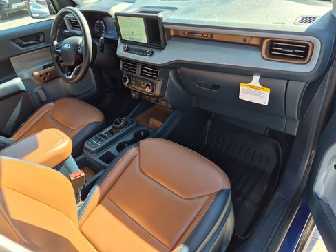 Used 2024 Ford Maverick Lariat w/ FX4 Off-Road Package AWD/4WD image 34
