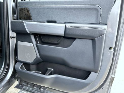 Used 2024 Ford F350 Lariat w/ Lariat Ultimate Package image 17