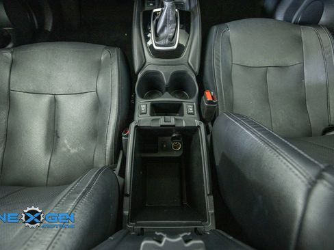 Used 2020 Nissan Rogue SL AWD/4WD image 30