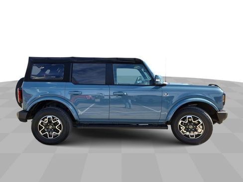 Used 2023 Ford Bronco Outer Banks image 9